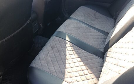 Toyota Corolla, 2004 год, 700 000 рублей, 13 фотография