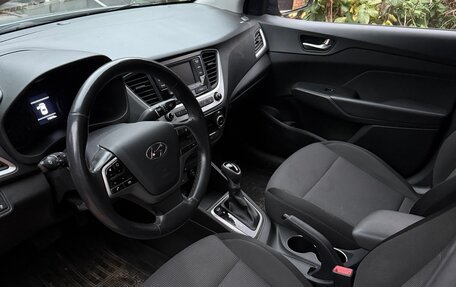 Hyundai Solaris II рестайлинг, 2018 год, 1 100 000 рублей, 10 фотография