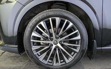 Lexus RX IV рестайлинг, 2023 год, 7 200 000 рублей, 8 фотография