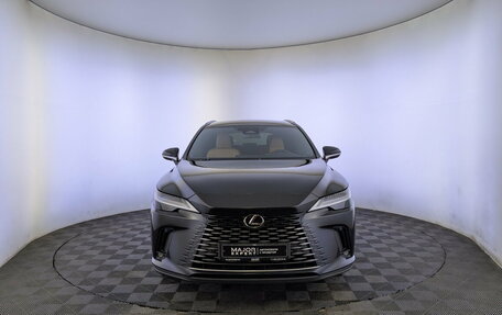 Lexus RX IV рестайлинг, 2023 год, 7 200 000 рублей, 6 фотография