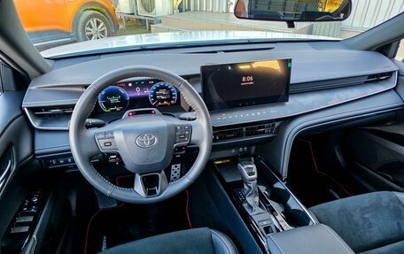 Toyota Camry, 2025 год, 4 750 000 рублей, 9 фотография