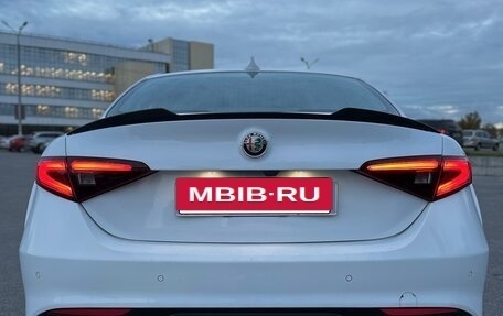 Alfa Romeo Giulia II, 2018 год, 2 650 000 рублей, 2 фотография