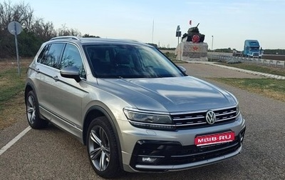 Volkswagen Tiguan II, 2018 год, 3 100 000 рублей, 1 фотография