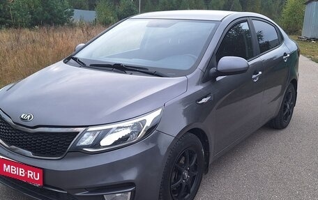 KIA Rio III рестайлинг, 2017 год, 1 000 000 рублей, 1 фотография