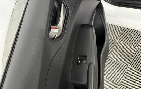 Hyundai Solaris II рестайлинг, 2017 год, 890 000 рублей, 10 фотография