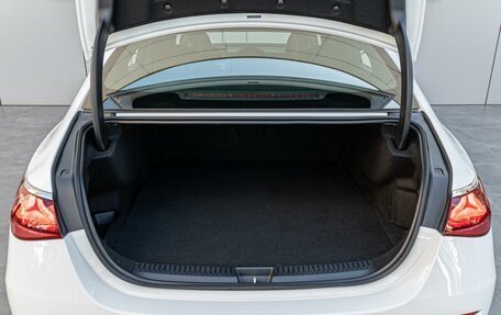 Mercedes-Benz E-Класс, 2024 год, 6 900 000 рублей, 30 фотография