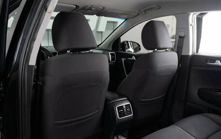 KIA Sportage IV рестайлинг, 2018 год, 1 879 000 рублей, 13 фотография