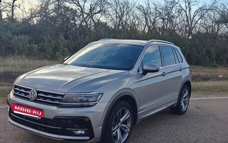 Volkswagen Tiguan II, 2018 год, 3 100 000 рублей, 10 фотография