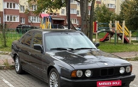 BMW 5 серия, 1992 год, 205 000 рублей, 2 фотография