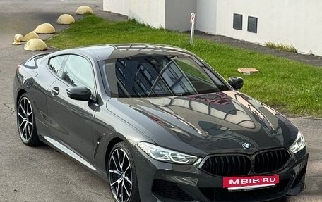 BMW 8 серия, 2019 год, 7 000 000 рублей, 5 фотография