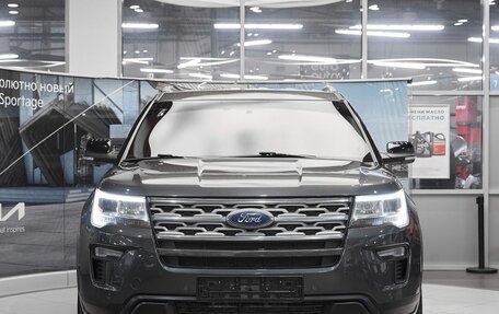 Ford Explorer VI, 2018 год, 2 699 000 рублей, 2 фотография