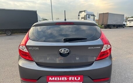 Hyundai Solaris II рестайлинг, 2015 год, 940 000 рублей, 5 фотография