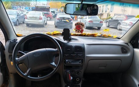KIA Rio II, 2001 год, 95 000 рублей, 7 фотография