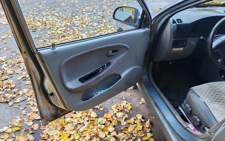 KIA Rio II, 2001 год, 95 000 рублей, 8 фотография