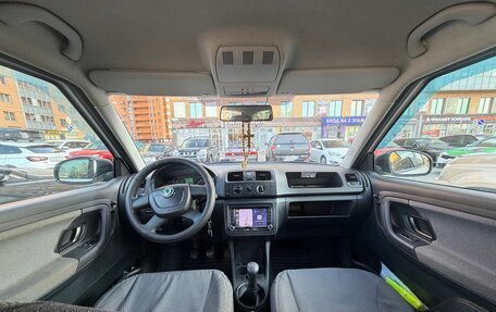 Skoda Fabia II, 2012 год, 560 000 рублей, 10 фотография