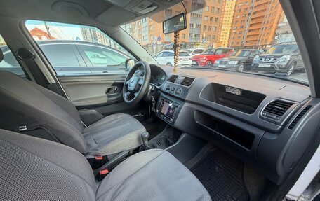 Skoda Fabia II, 2012 год, 560 000 рублей, 12 фотография
