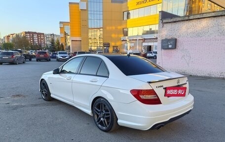 Mercedes-Benz C-Класс, 2011 год, 1 200 000 рублей, 6 фотография