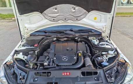 Mercedes-Benz C-Класс, 2011 год, 1 200 000 рублей, 14 фотография