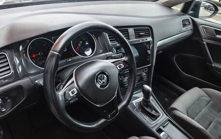 Volkswagen Golf VII, 2019 год, 1 849 000 рублей, 5 фотография