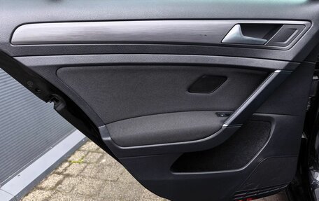 Volkswagen Golf VII, 2019 год, 1 849 000 рублей, 13 фотография