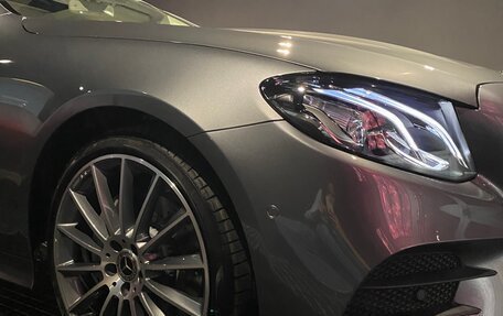Mercedes-Benz E-Класс, 2019 год, 5 200 000 рублей, 3 фотография