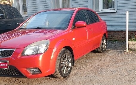 KIA Rio II, 2009 год, 585 000 рублей, 1 фотография