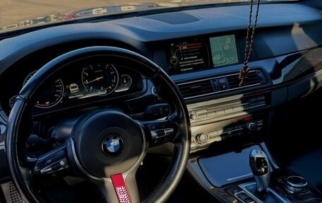 BMW 5 серия, 2013 год, 2 320 000 рублей, 15 фотография