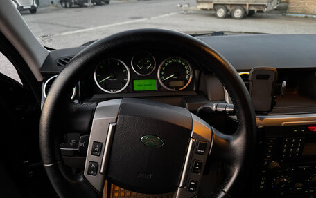 Land Rover Discovery III, 2008 год, 1 099 000 рублей, 33 фотография