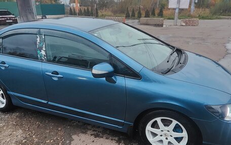 Honda Civic VIII, 2010 год, 750 000 рублей, 4 фотография
