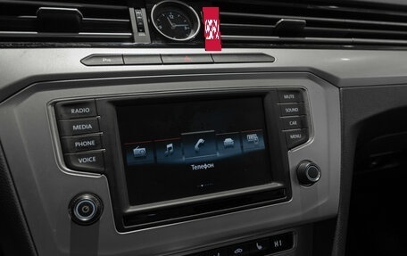 Volkswagen Passat B8 рестайлинг, 2016 год, 1 675 000 рублей, 16 фотография