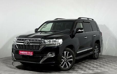 Toyota Land Cruiser 200, 2016 год, 4 650 000 рублей, 1 фотография
