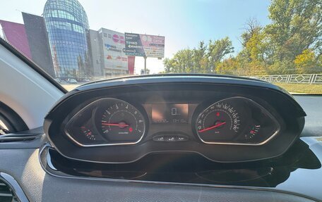 Peugeot 208 II, 2013 год, 620 000 рублей, 9 фотография