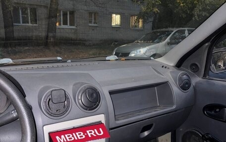 Renault Logan I, 2009 год, 300 000 рублей, 15 фотография