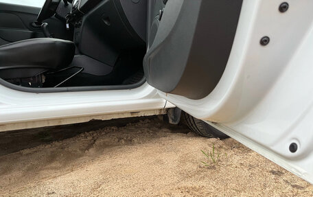 Renault Logan II, 2019 год, 690 000 рублей, 9 фотография
