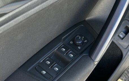 Volkswagen Tiguan II, 2019 год, 2 750 000 рублей, 10 фотография