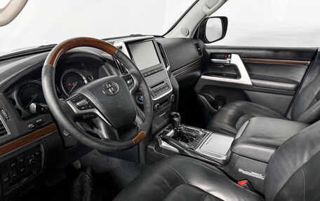 Toyota Land Cruiser 200, 2016 год, 4 650 000 рублей, 9 фотография