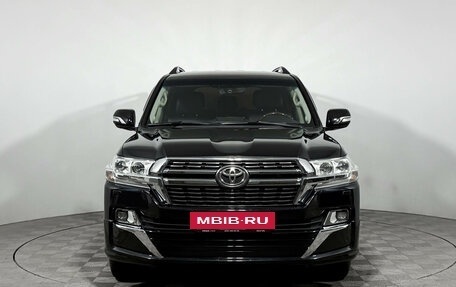 Toyota Land Cruiser 200, 2016 год, 4 650 000 рублей, 2 фотография