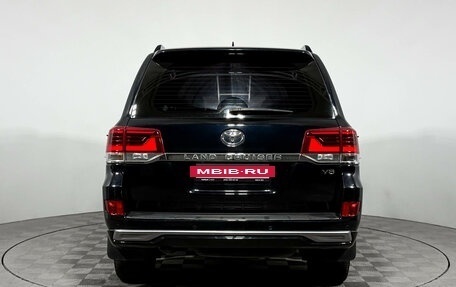 Toyota Land Cruiser 200, 2016 год, 4 650 000 рублей, 6 фотография
