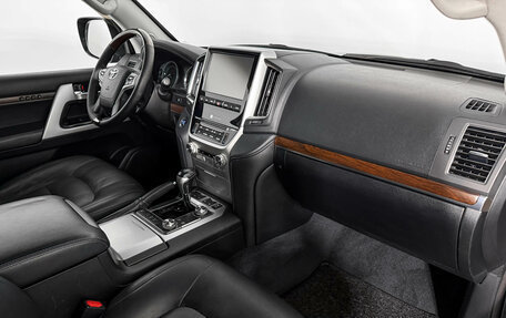 Toyota Land Cruiser 200, 2016 год, 4 650 000 рублей, 15 фотография