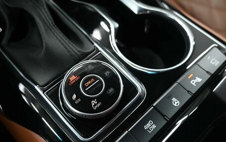 KIA Mohave I, 2023 год, 5 690 000 рублей, 35 фотография