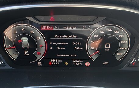 Audi Q3 Sportback, 2022 год, 3 200 000 рублей, 14 фотография