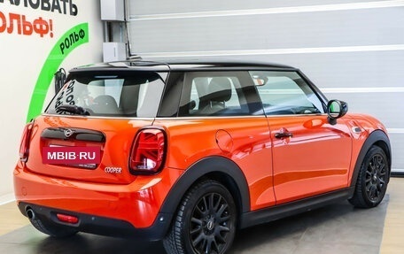 MINI Hatch, 2020 год, 2 250 000 рублей, 4 фотография