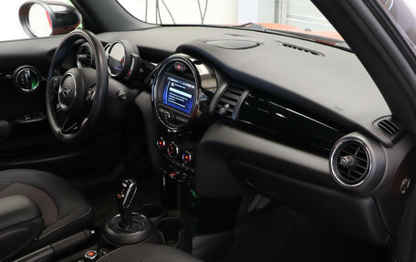 MINI Hatch, 2020 год, 2 250 000 рублей, 16 фотография