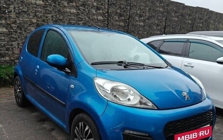 Peugeot 107 I рестайлинг, 2012 год, 430 000 рублей, 3 фотография