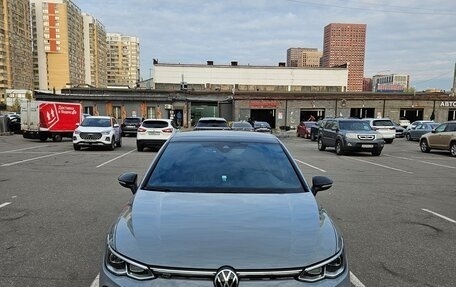 Volkswagen Golf VIII, 2022 год, 2 750 000 рублей, 2 фотография