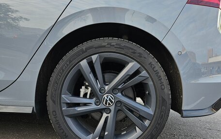 Volkswagen Golf VIII, 2022 год, 2 750 000 рублей, 21 фотография
