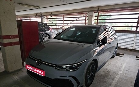 Volkswagen Golf VIII, 2022 год, 2 750 000 рублей, 26 фотография
