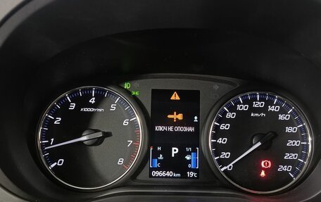 Mitsubishi Outlander III рестайлинг 3, 2018 год, 1 990 000 рублей, 11 фотография