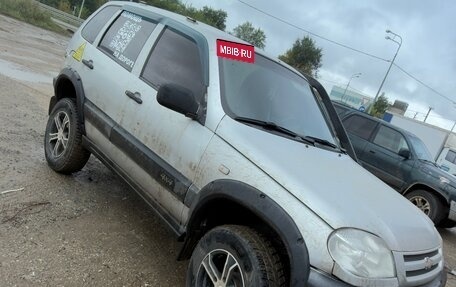 Chevrolet Niva I рестайлинг, 2005 год, 230 000 рублей, 1 фотография