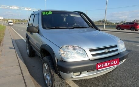 Chevrolet Niva I рестайлинг, 2005 год, 230 000 рублей, 3 фотография